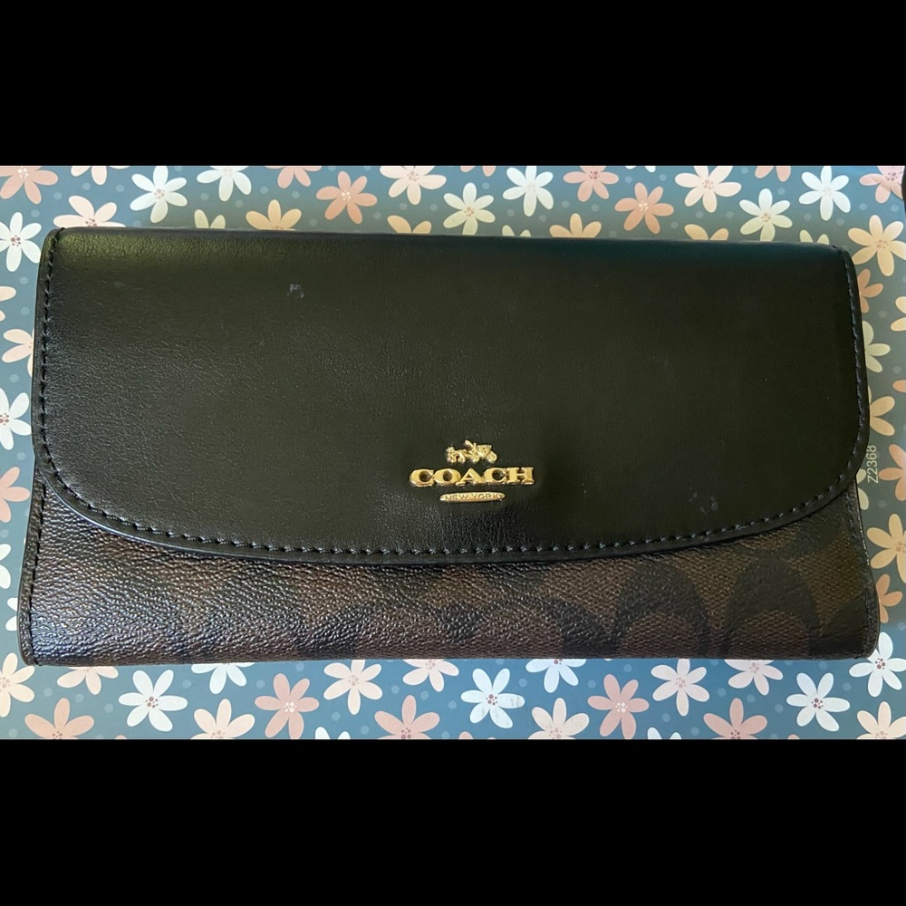 Coach Signature Wallet